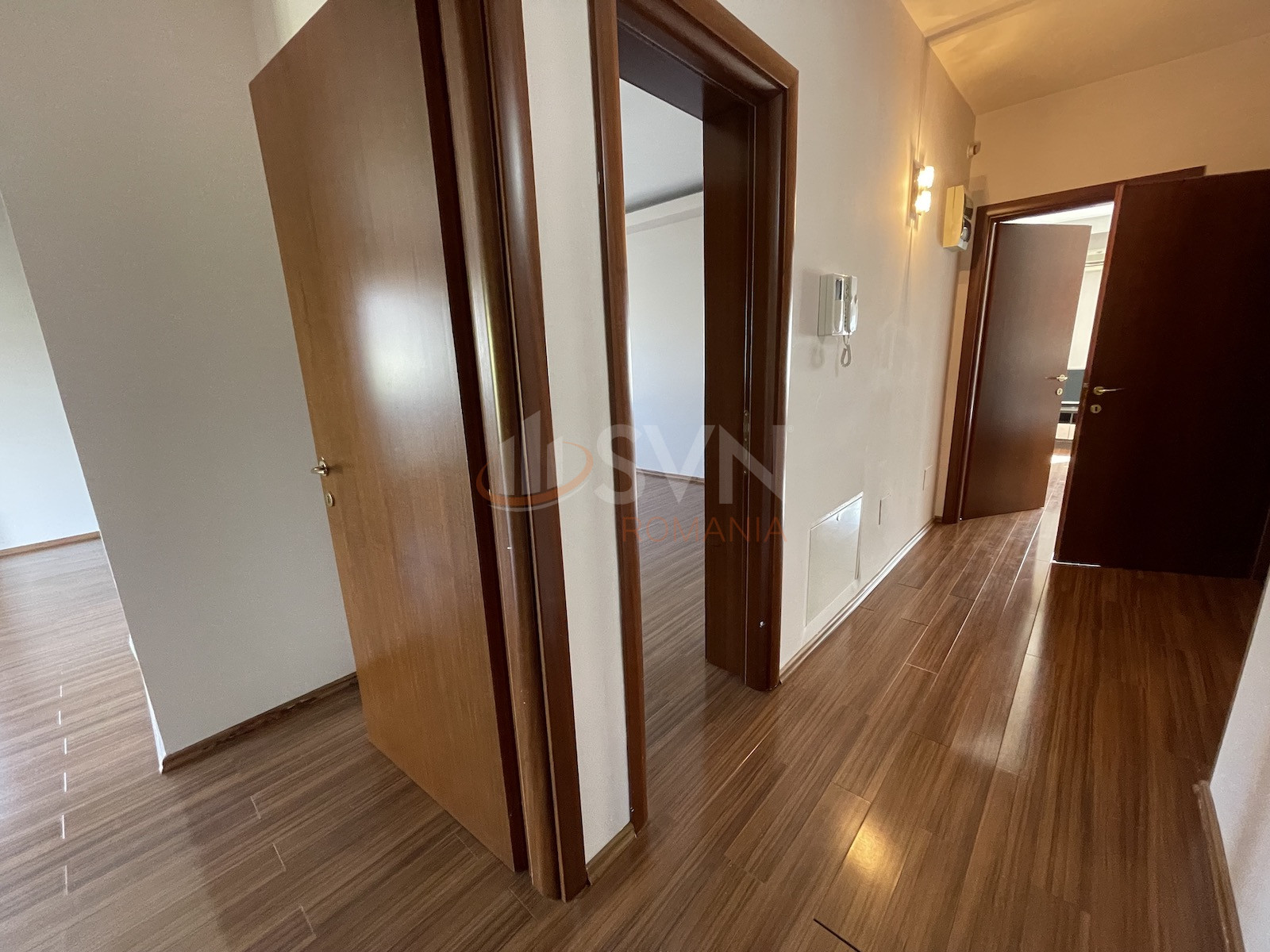 Casa, 6 camere Bucuresti/Sisesti