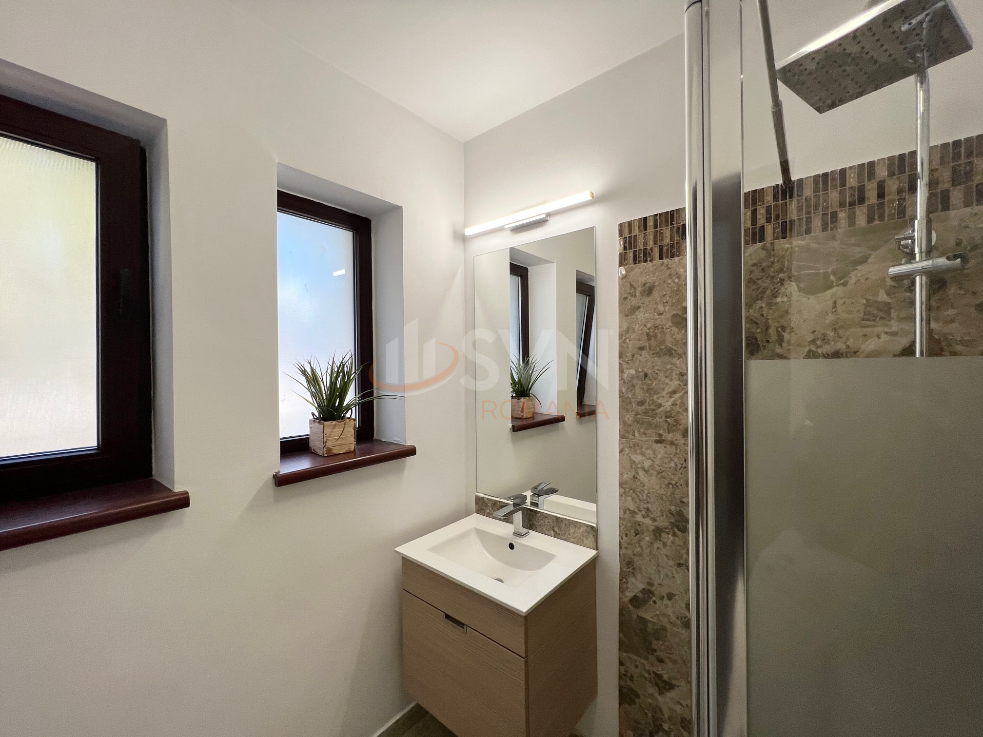 Casa, 6 camere Bucuresti/Iancu Nicolae