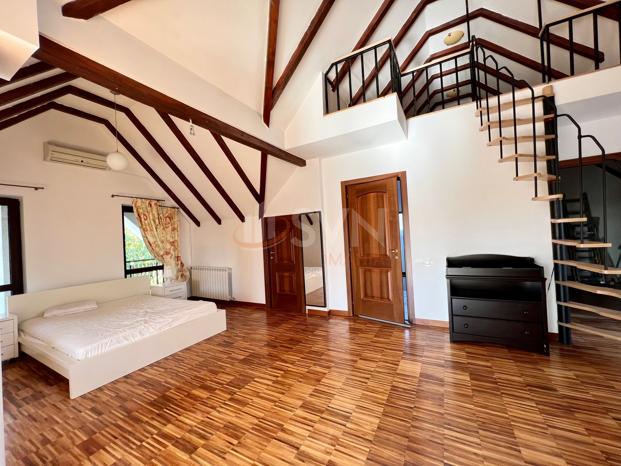 Casa, 6 camere Bucuresti/Iancu Nicolae