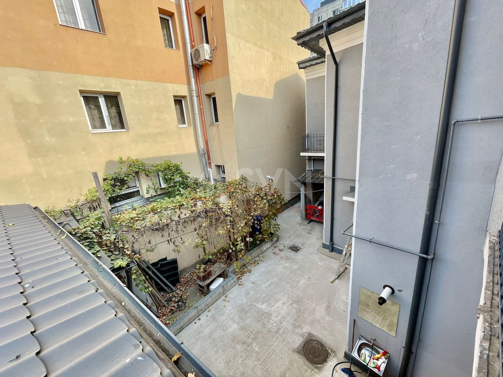 Casa, 6 camere Bucuresti/Lizeanu