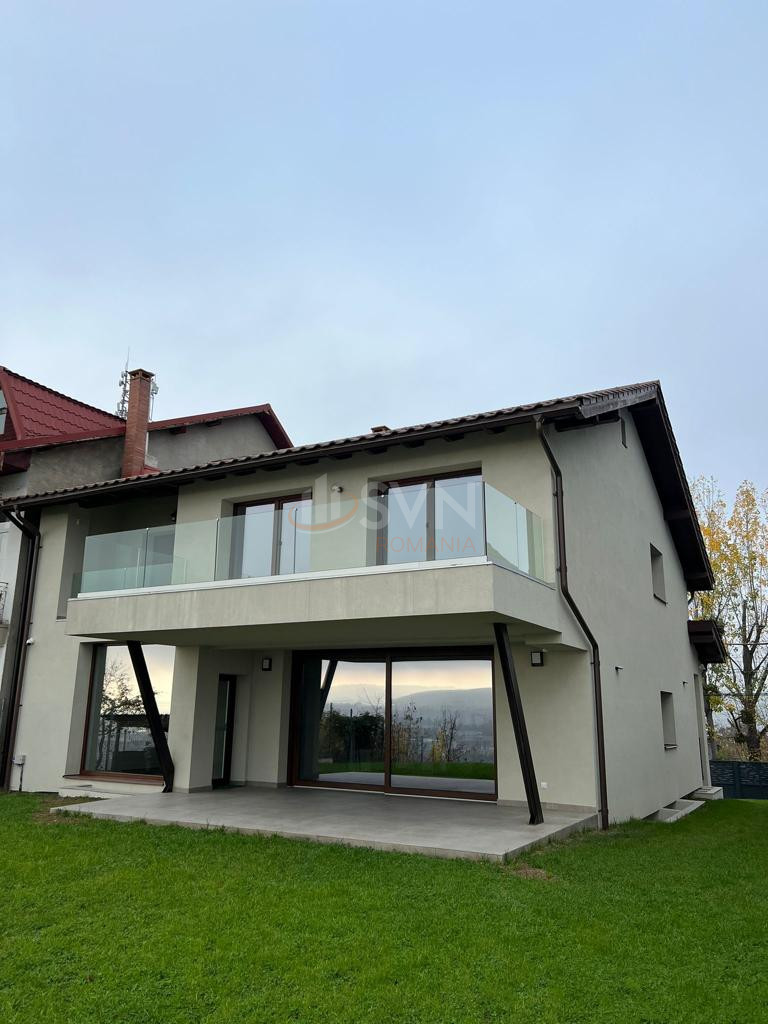 Casa, 6 camere Cluj/Semicentral