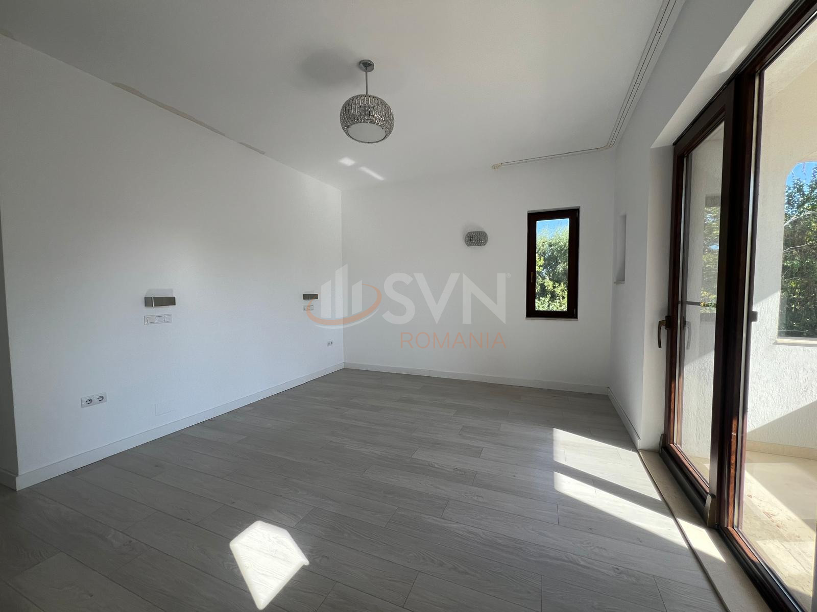 Casa, 6 camere Bucuresti/Iancu Nicolae