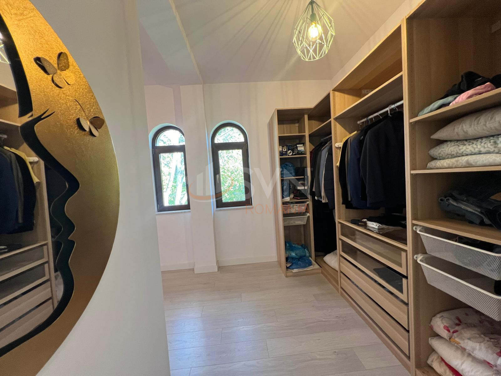 Casa, 6 camere Bucuresti/Iancu Nicolae