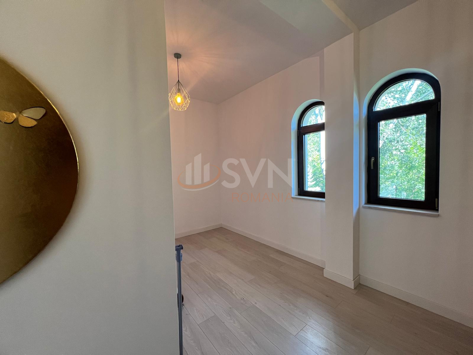 Casa, 6 camere Bucuresti/Iancu Nicolae