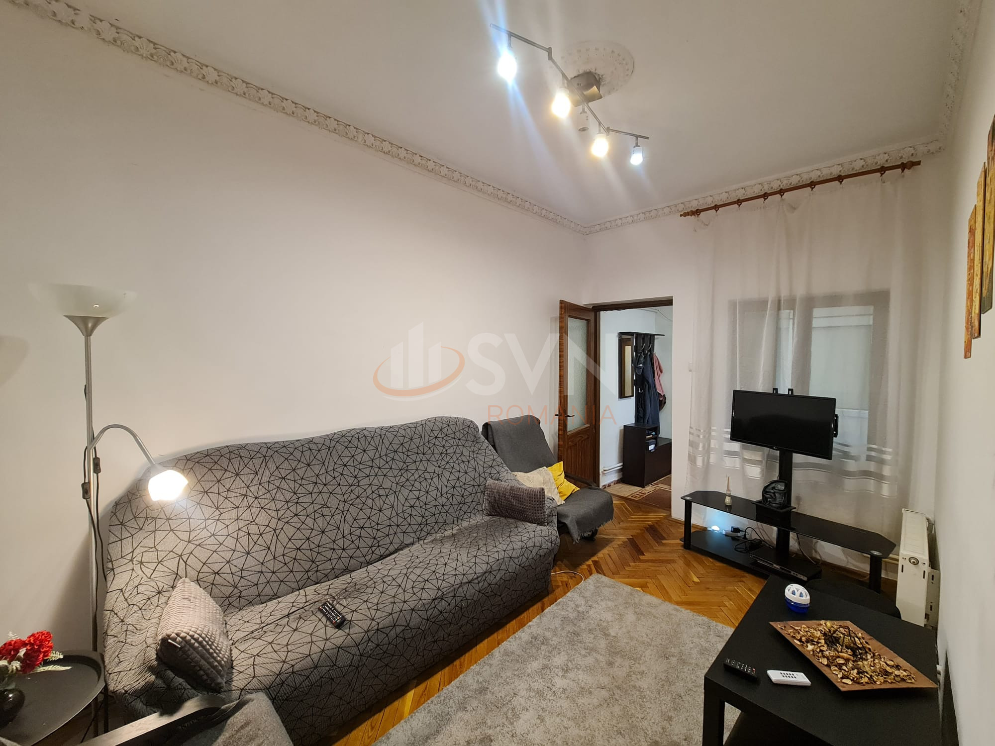 Casa, 6 camere Bucuresti/1 Mai
