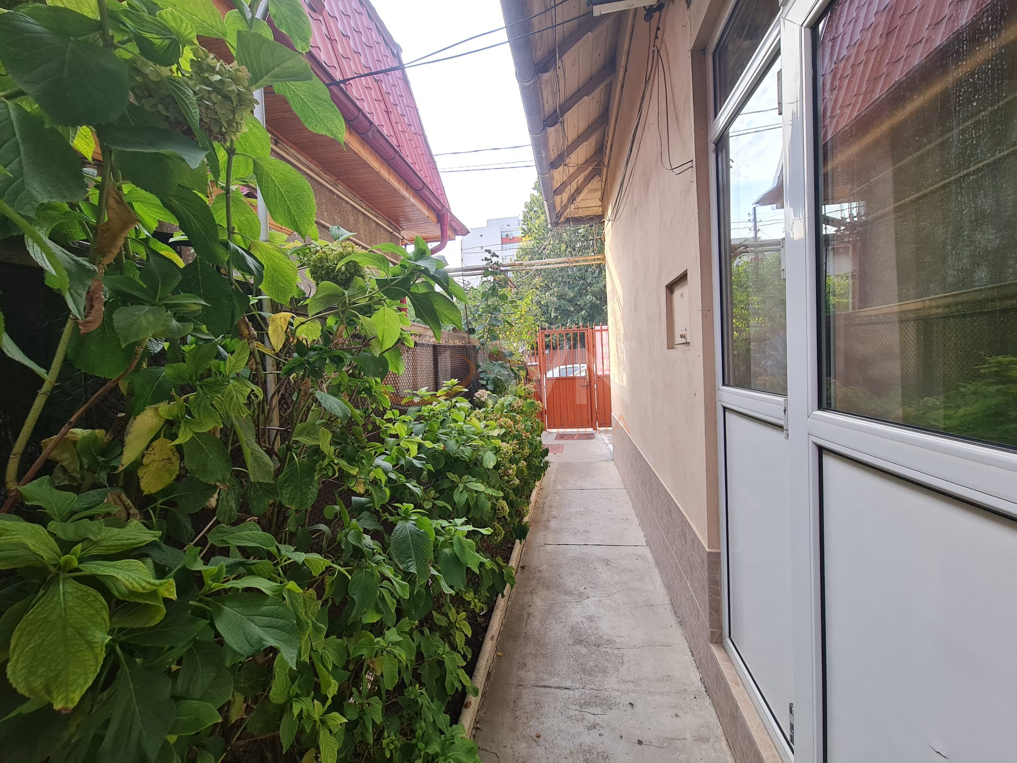 Casa, 6 camere Bucuresti/1 Mai