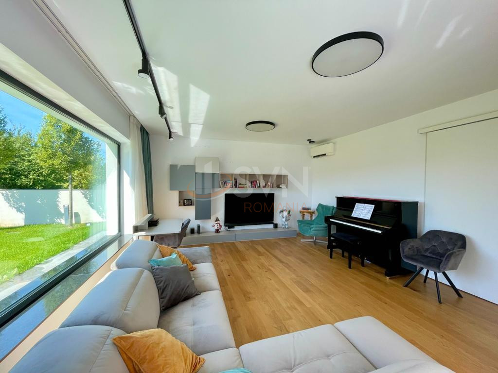 Casa, 6 camere Ilfov/Corbeanca