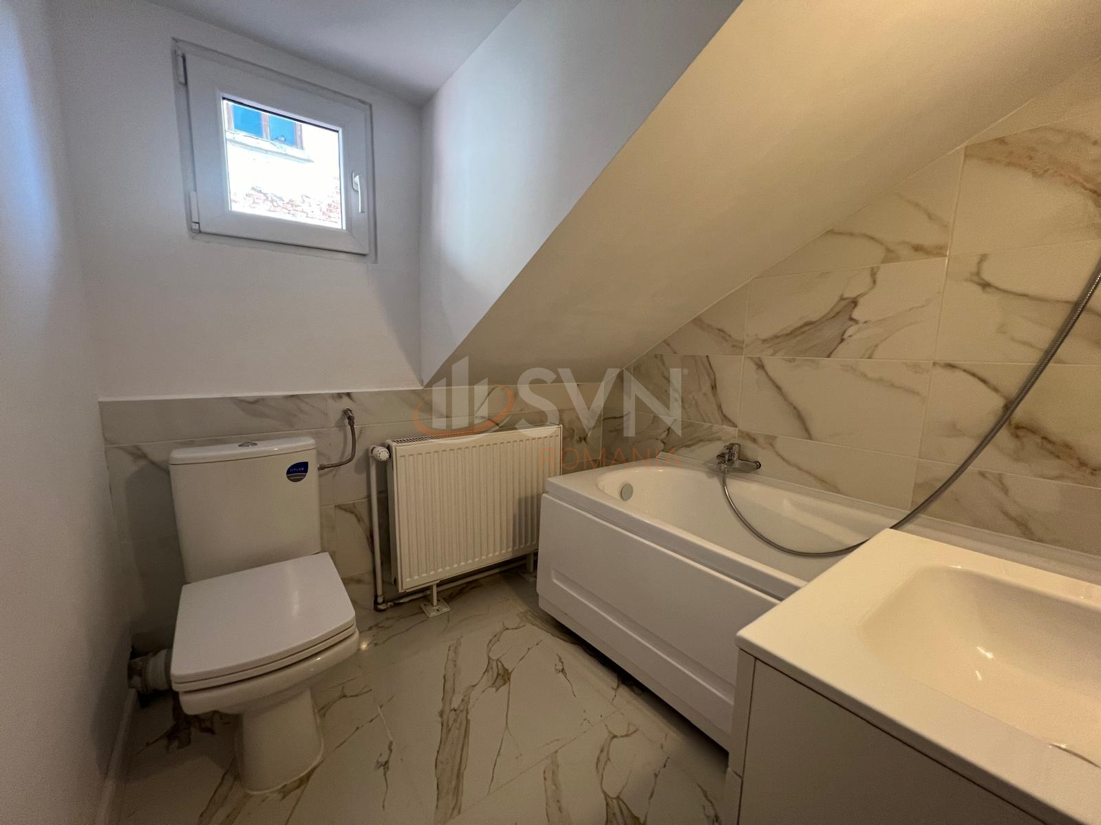 Casa, 6 camere Bucuresti/Piata Unirii (s3)