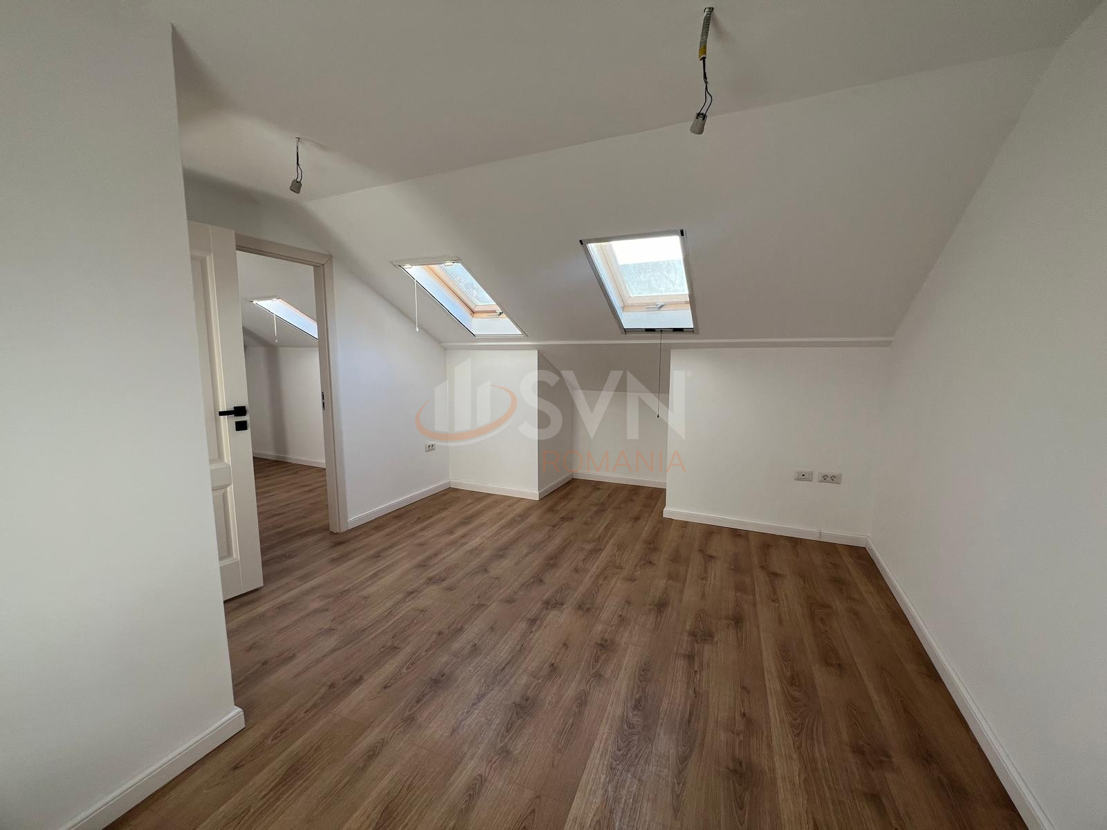 Casa, 6 camere Bucuresti/Piata Unirii (s3)