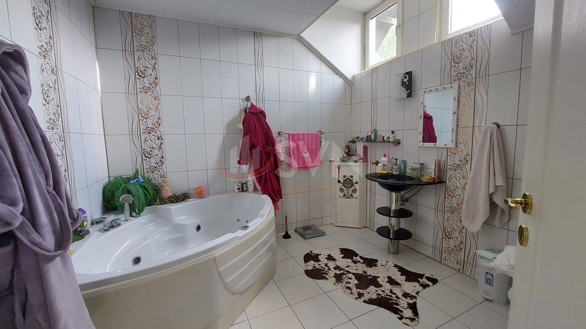 Casa, 6 camere Ilfov/1 Decembrie