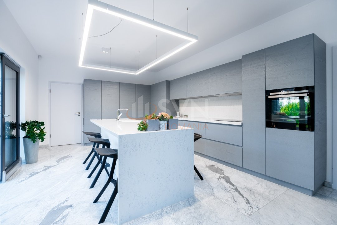 Casa, 6 camere Cluj/Faget