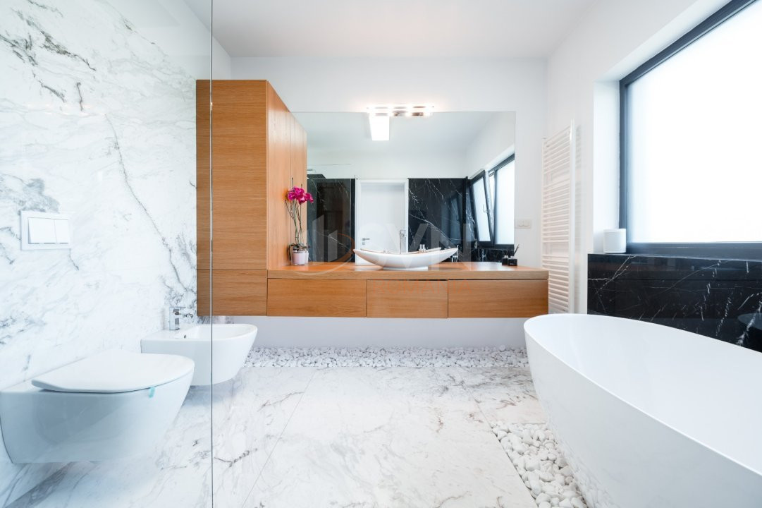 Casa, 6 camere Cluj/Faget