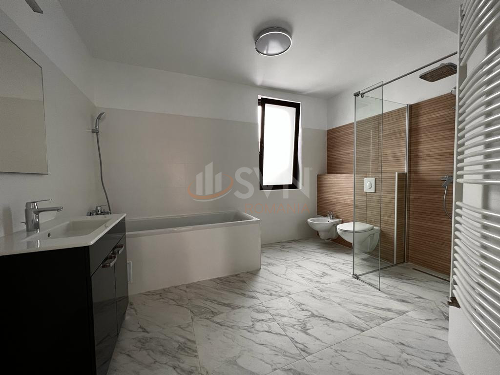 Casa, 6 camere Bucuresti/Baneasa