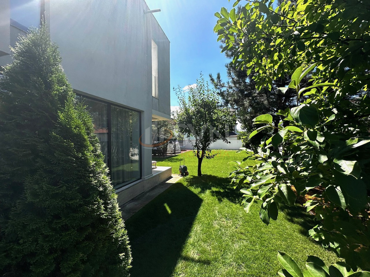 Casa, 6 camere Bucuresti/Pipera