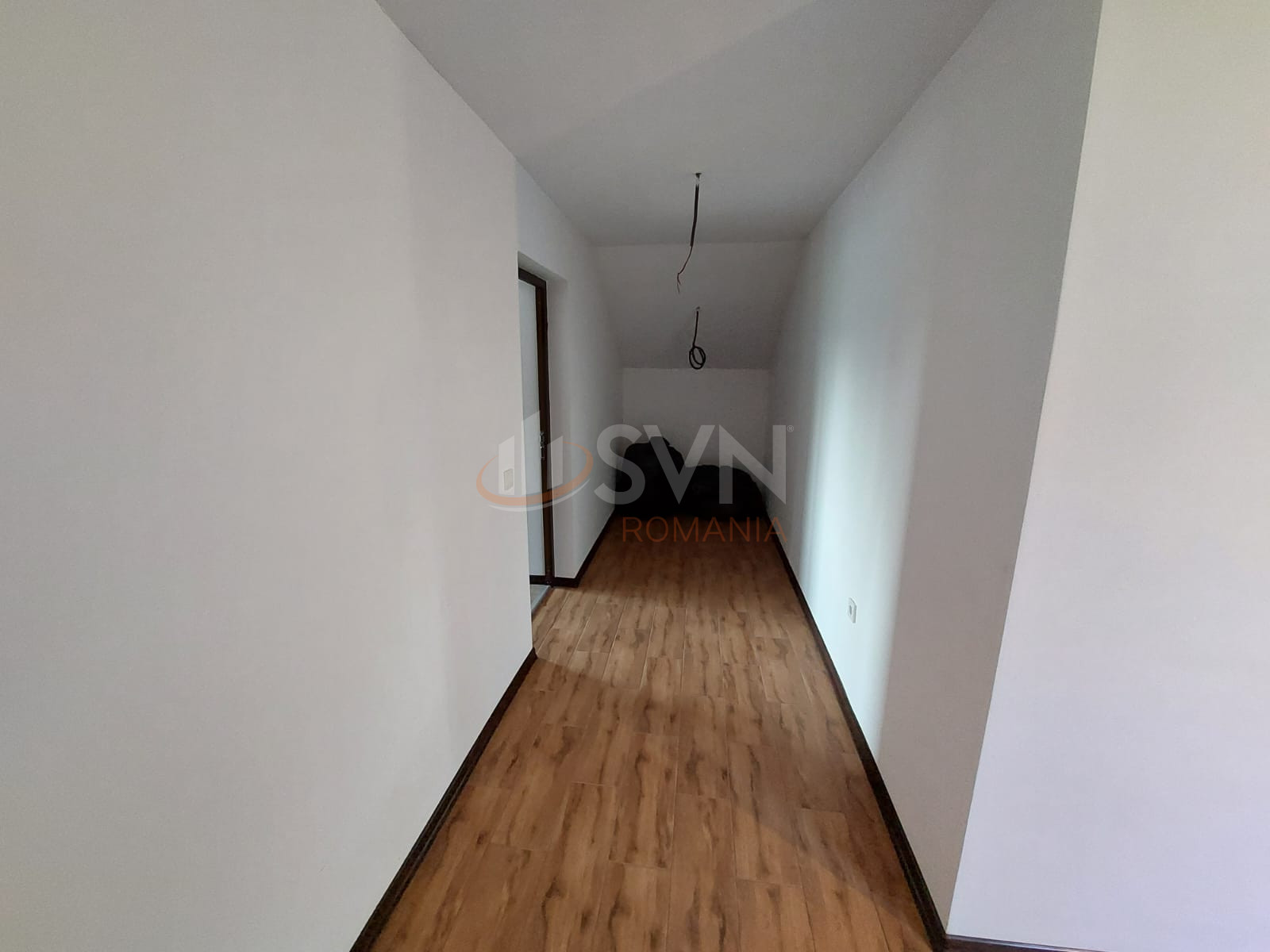 Casa, 6 camere Dambovita/Centru