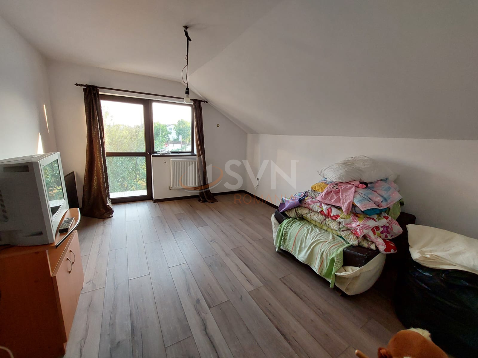 Casa, 6 camere Dambovita/Centru