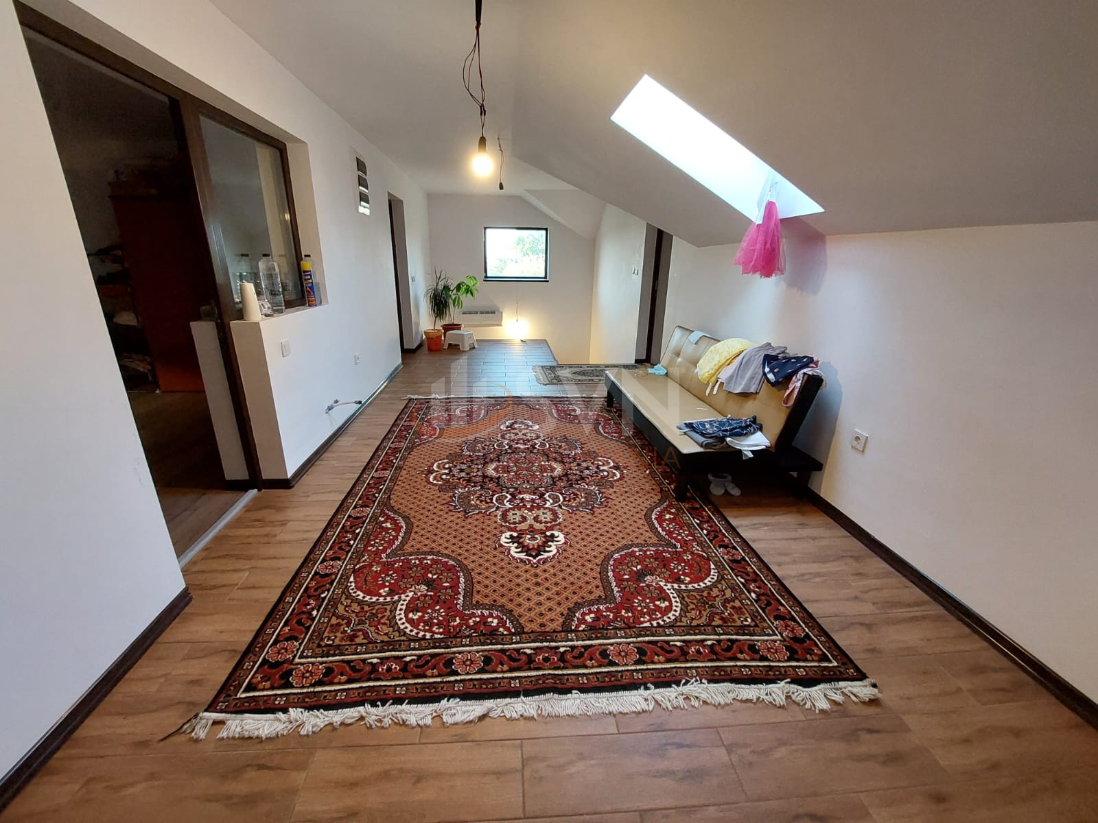 Casa, 6 camere Dambovita/Centru