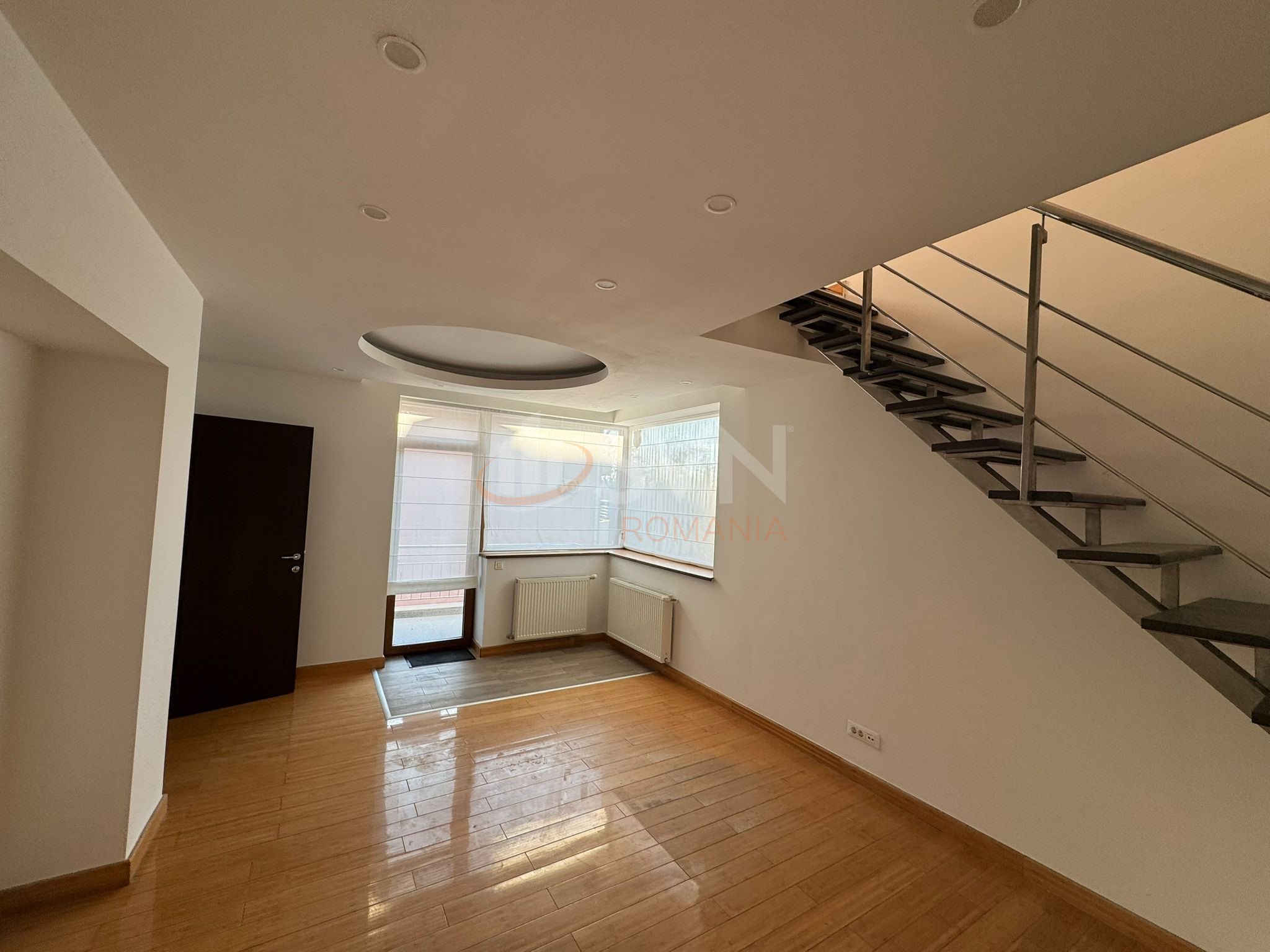 Casa, 6 camere Bucuresti/Iancu Nicolae