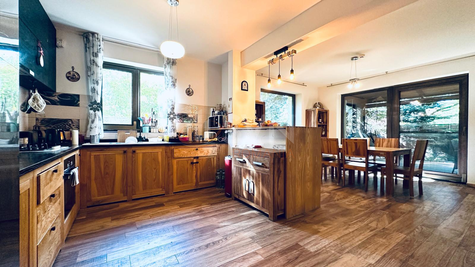 Casa, 6 camere Ilfov/Corbeanca