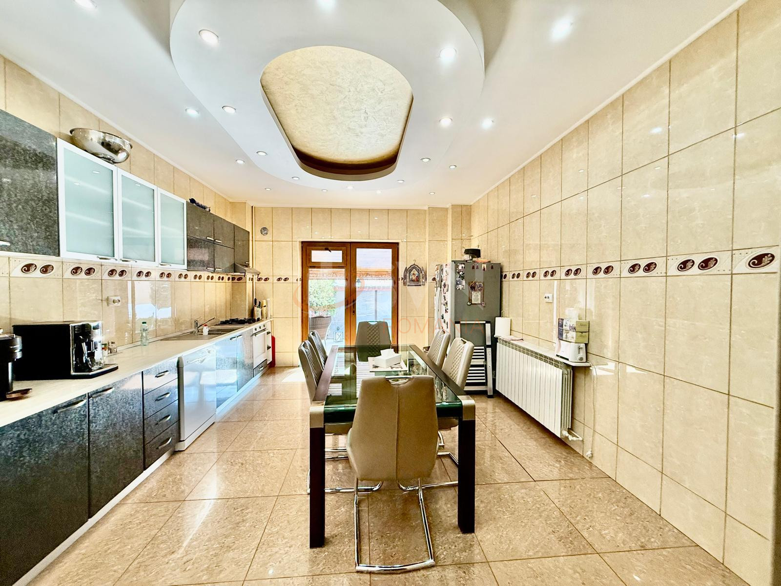 Casa, 6 camere Bucuresti/Dacia