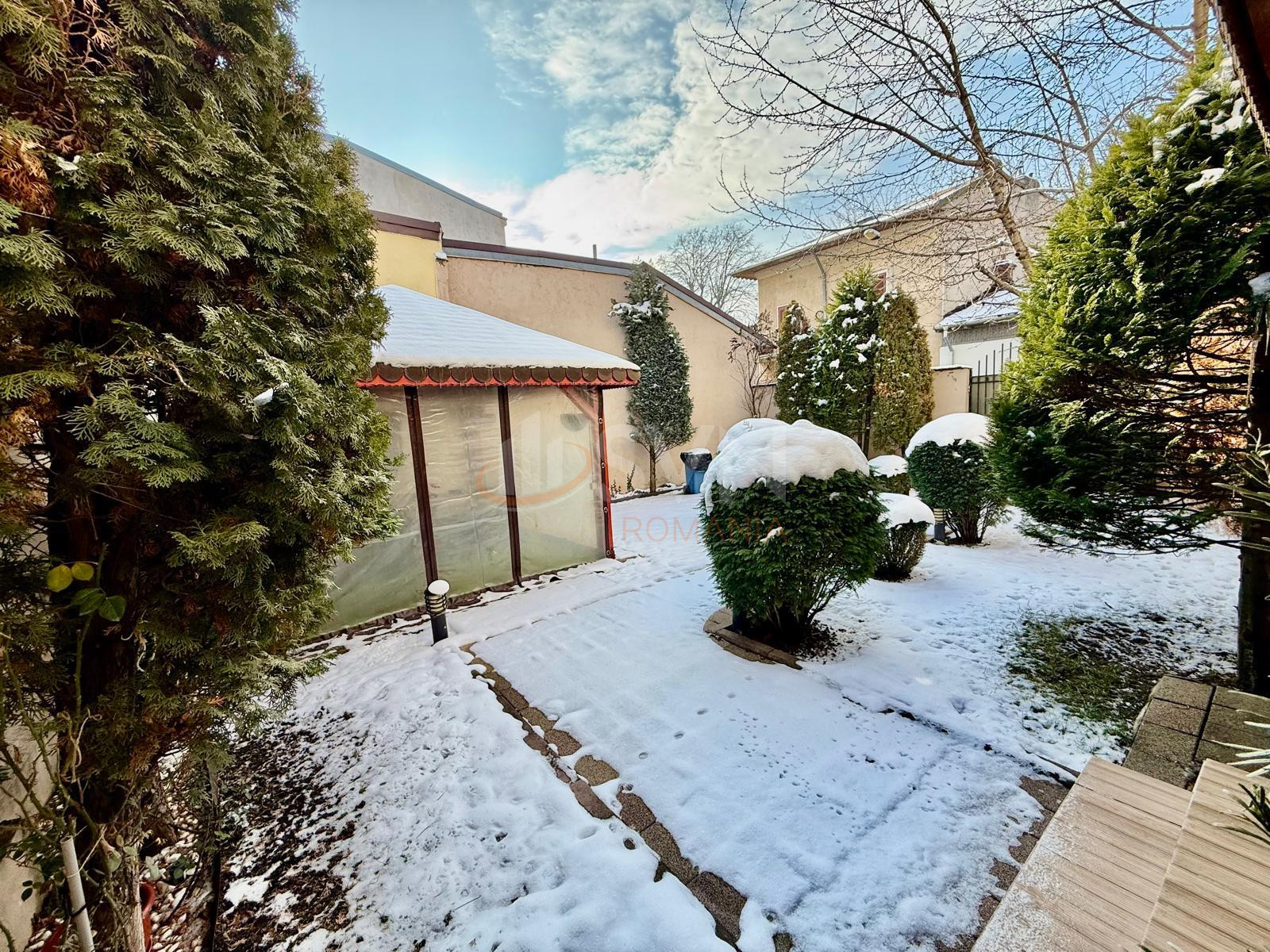 Casa, 6 camere Bucuresti/Dacia