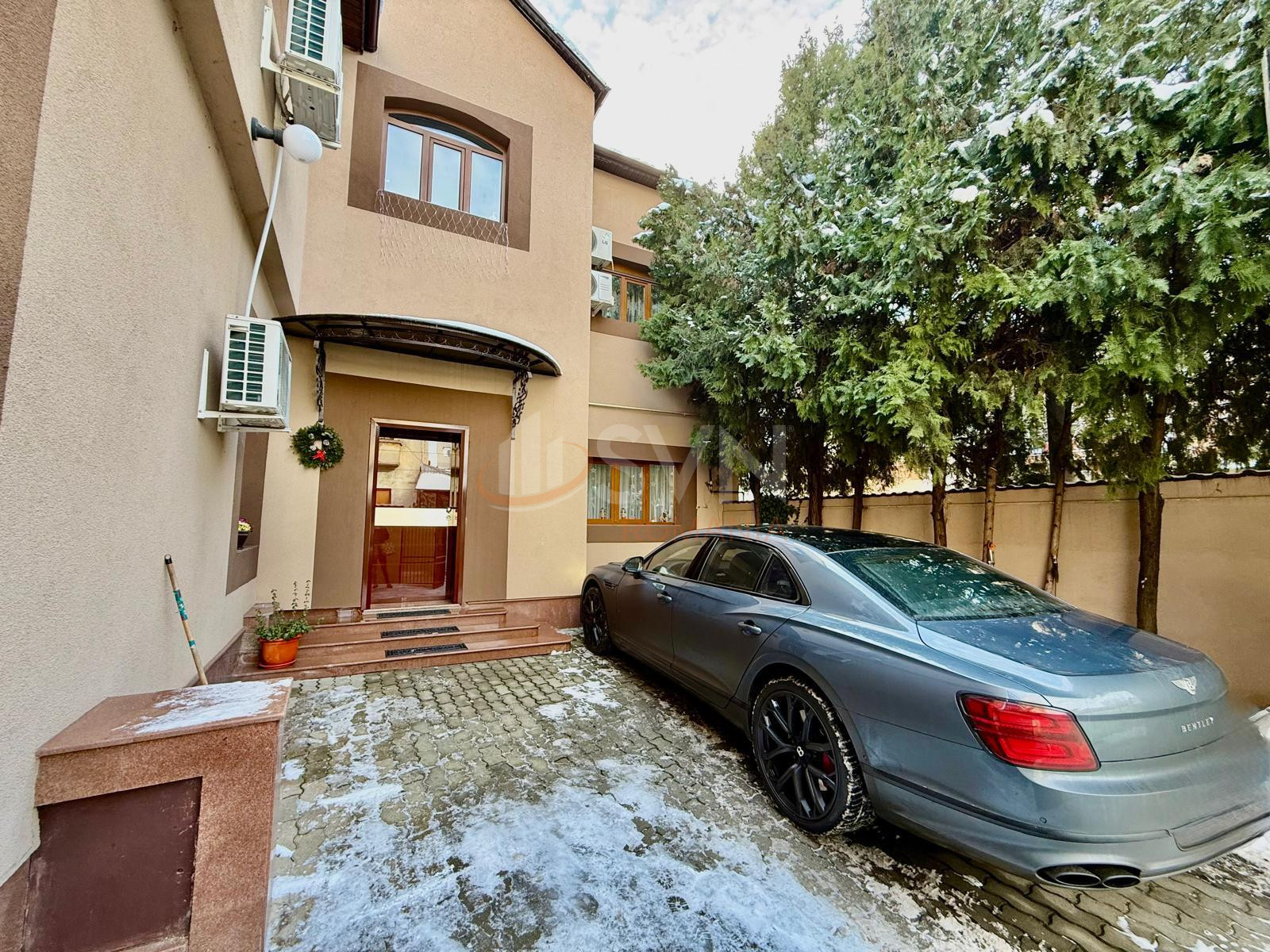 Casa, 6 camere Bucuresti/Dacia