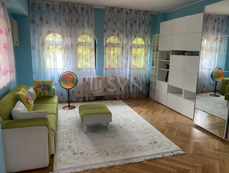 Casa, 6 camere Bucuresti/Piata Victoriei