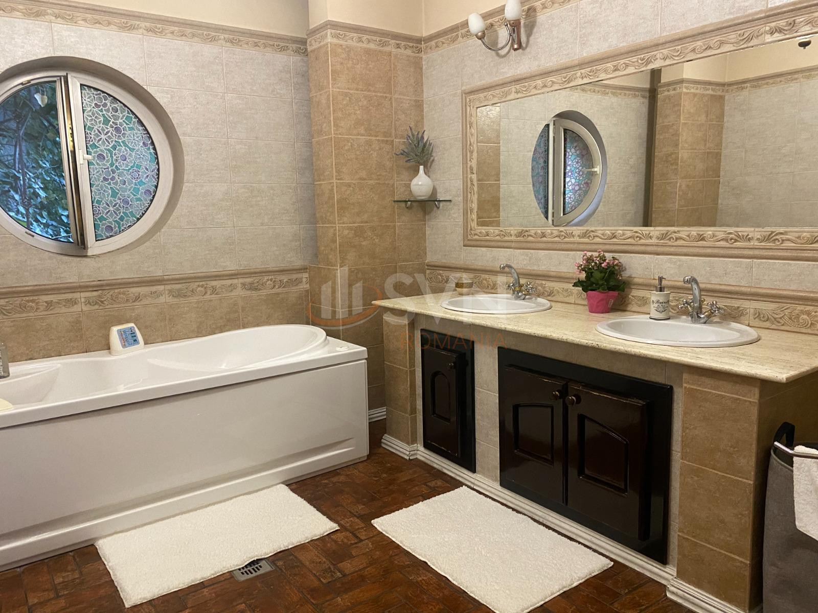 Casa, 6 camere Bucuresti/Piata Victoriei