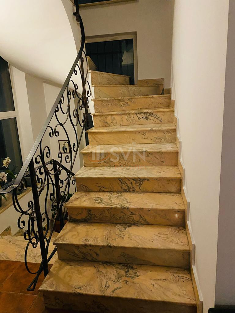 Casa, 6 camere Bucuresti/Bucurestii Noi