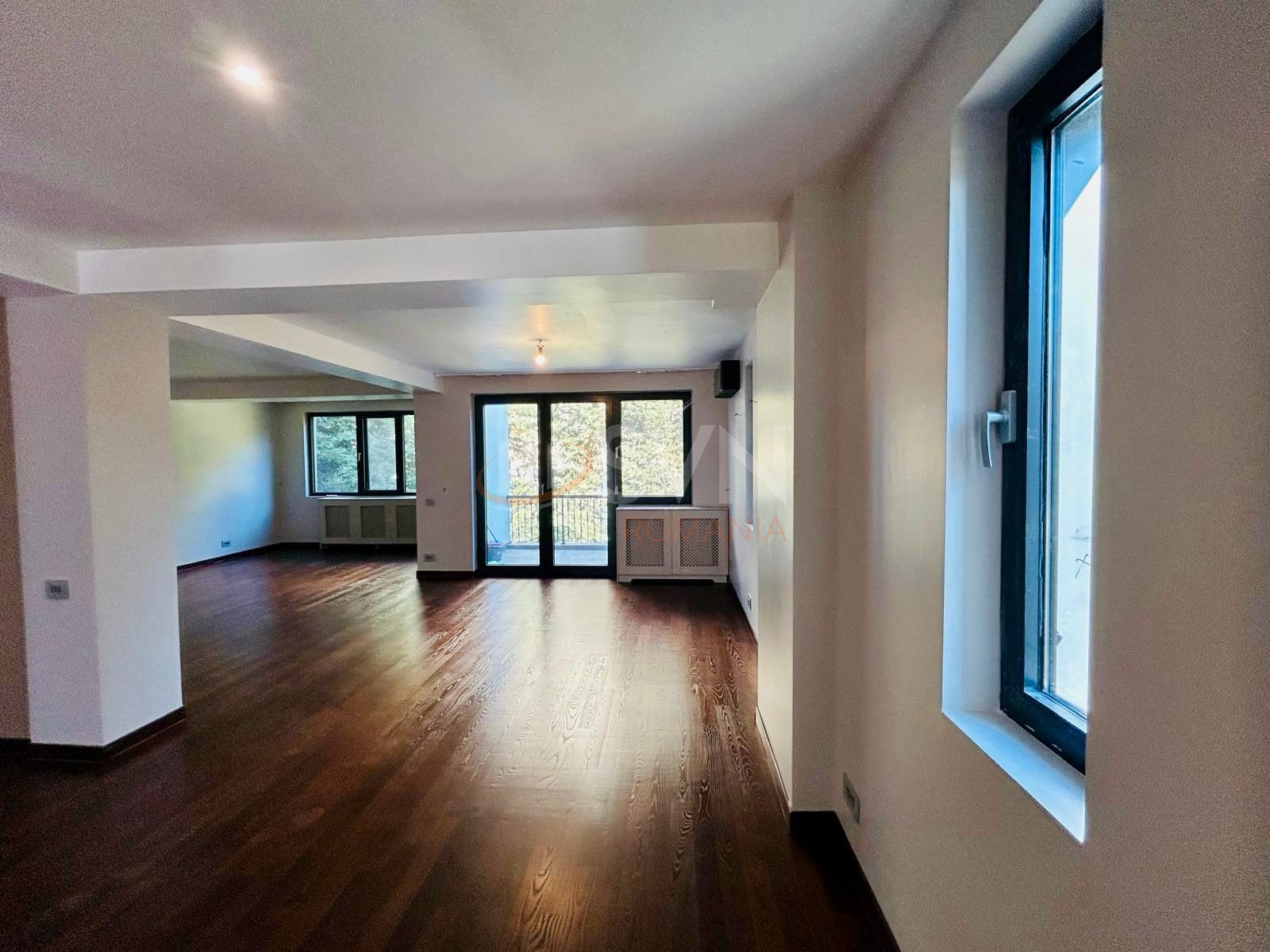 Casa, 6 camere Bucuresti/Pipera