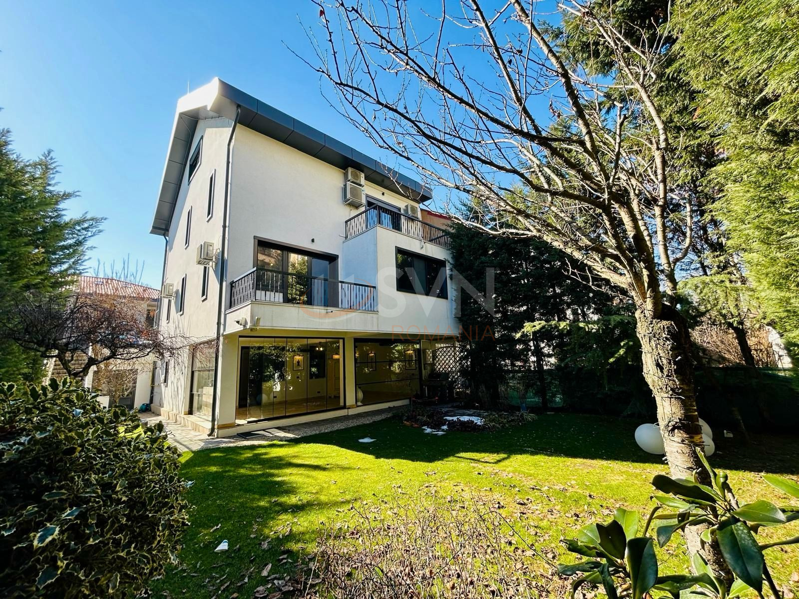 Casa, 6 camere Bucuresti/Pipera