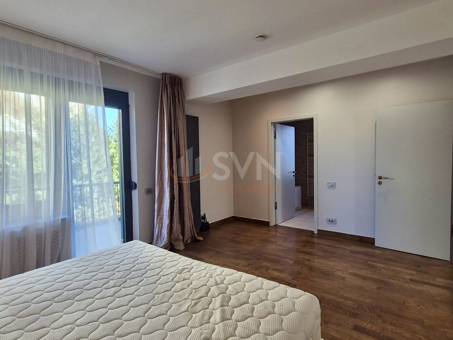 Casa, 6 camere Bucuresti/Pipera