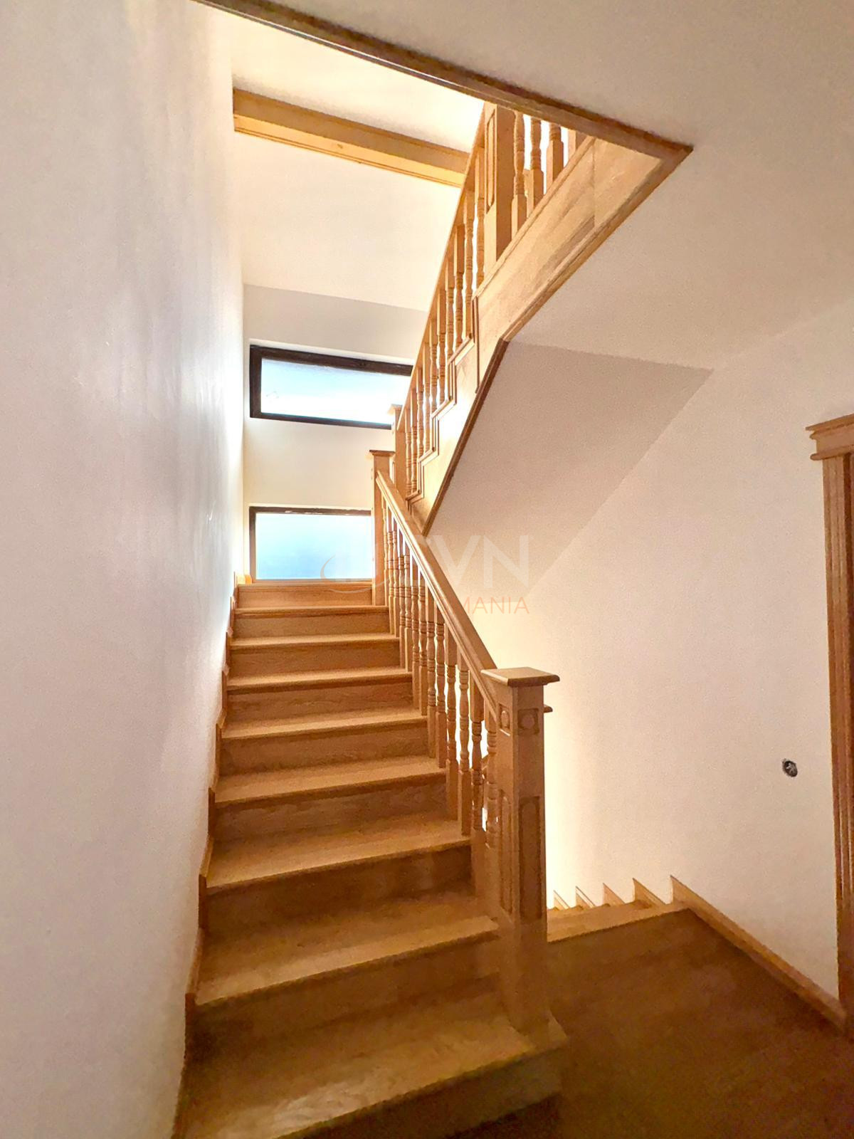 Casa, 6 camere Bucuresti/Prelungirea Ghencea