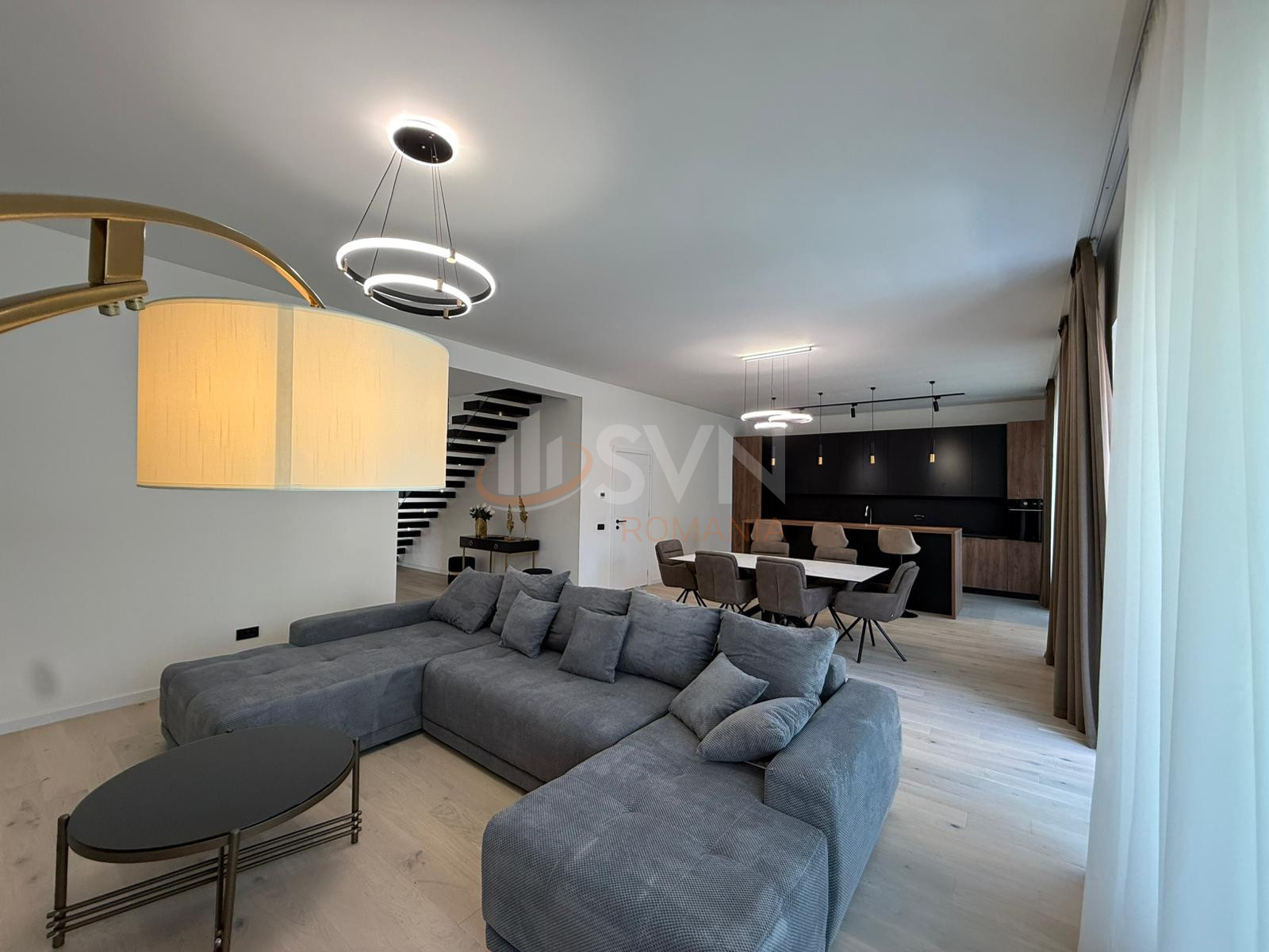 Casa, 6 camere Bucuresti/Iancu Nicolae