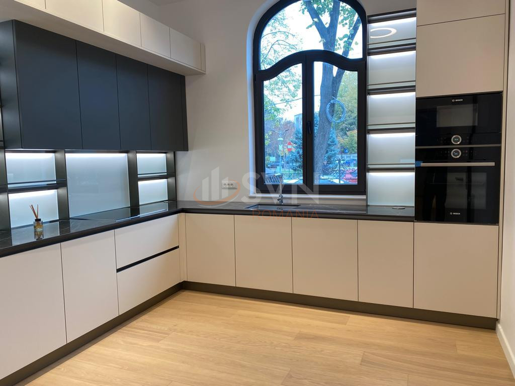 Casa, 6 camere Bucuresti/Capitale