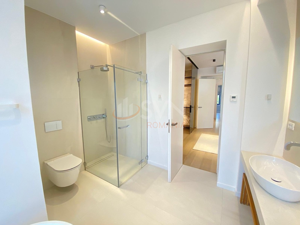 Casa, 6 camere Bucuresti/Capitale