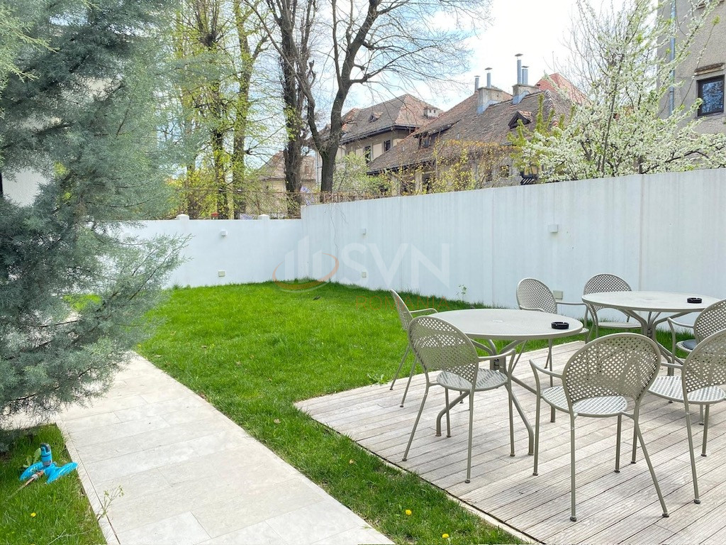 Casa, 6 camere Bucuresti/Capitale
