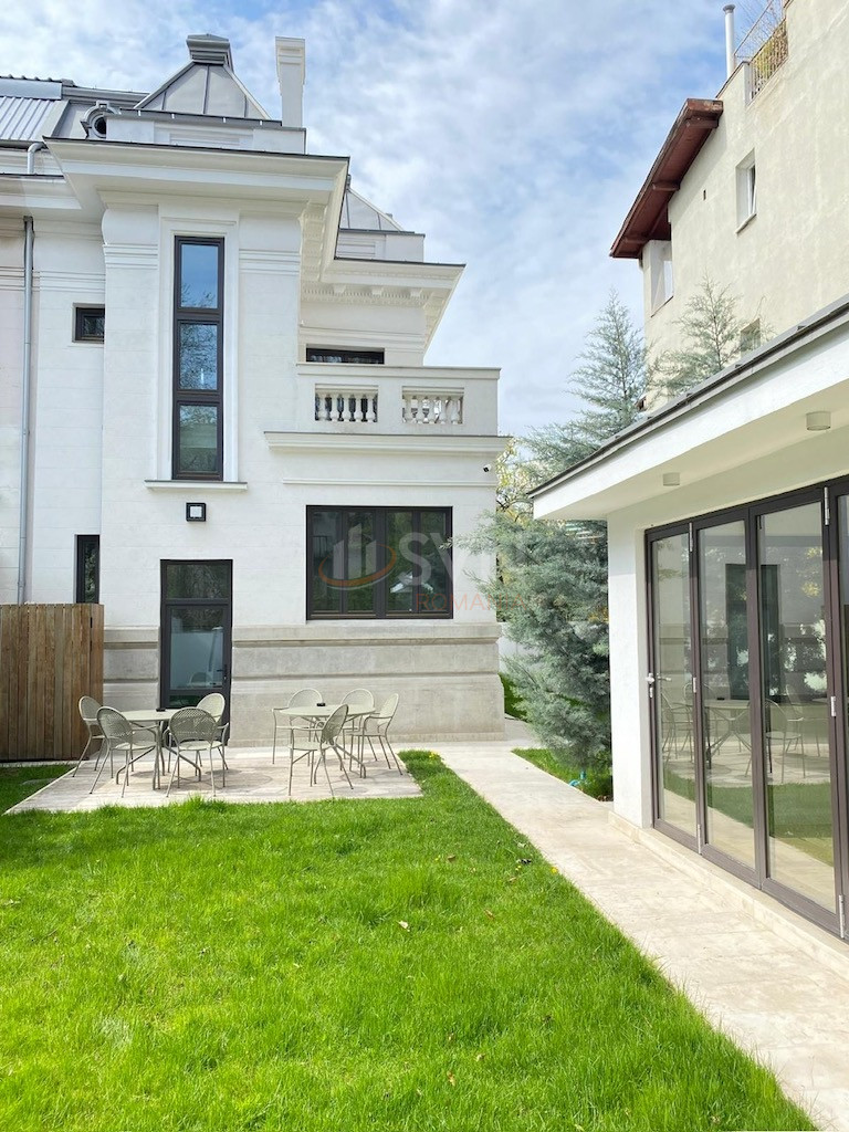 Casa, 6 camere Bucuresti/Capitale