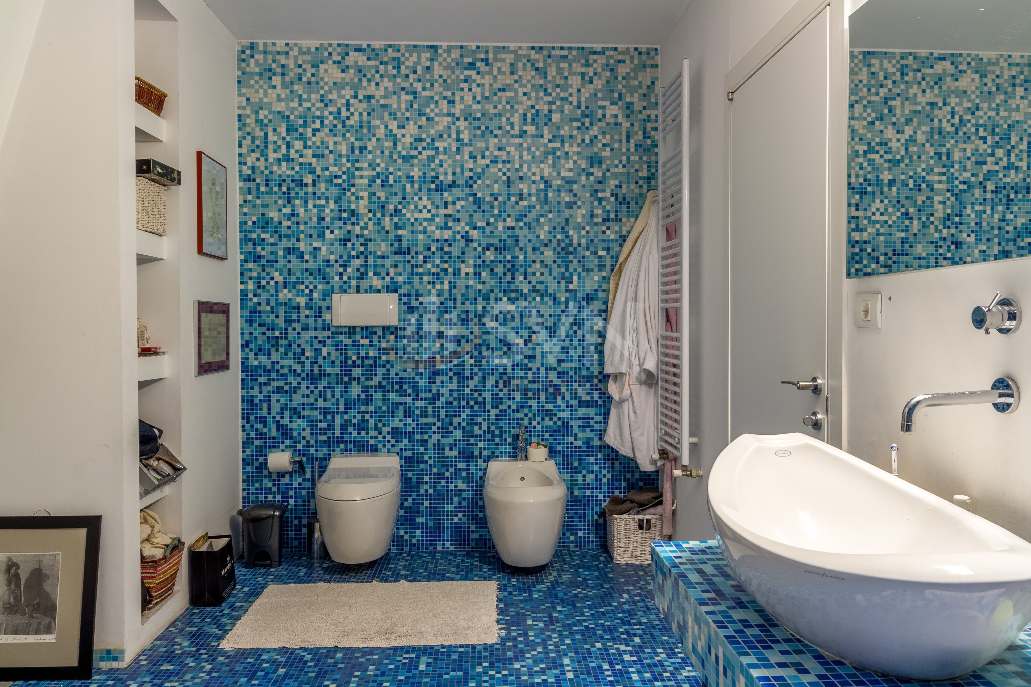 Casa, 6 camere Bucuresti/Bucurestii Noi