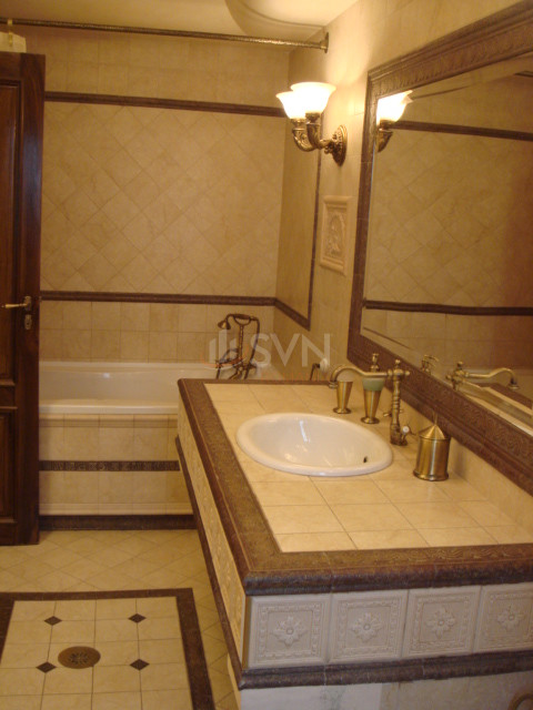 Casa, 6 camere Bucuresti/Capitale