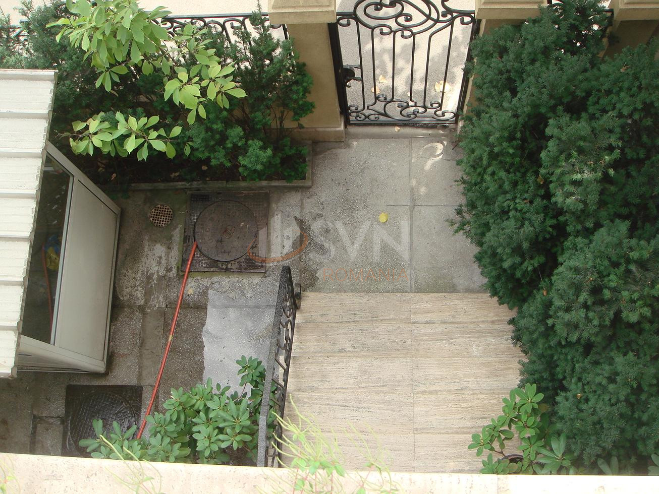 Casa, 6 camere Bucuresti/Capitale