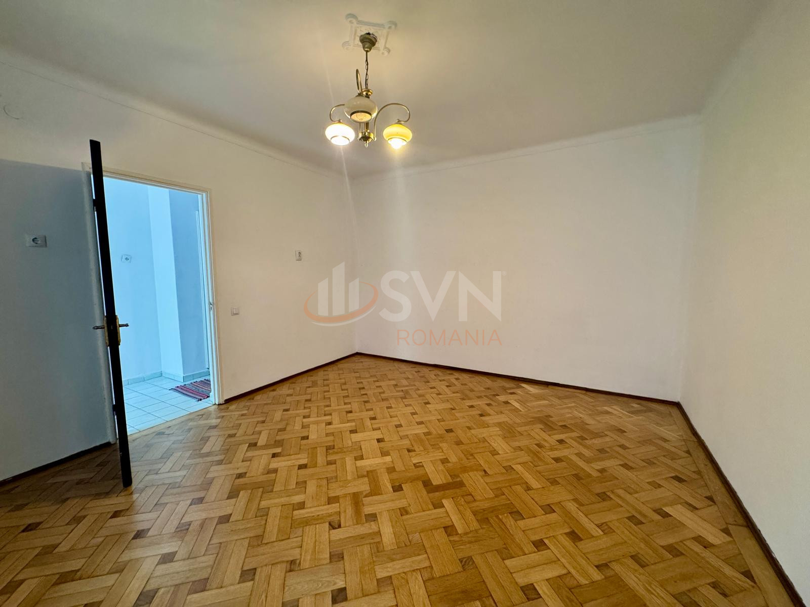 Casa, 6 camere Bucuresti/Domenii