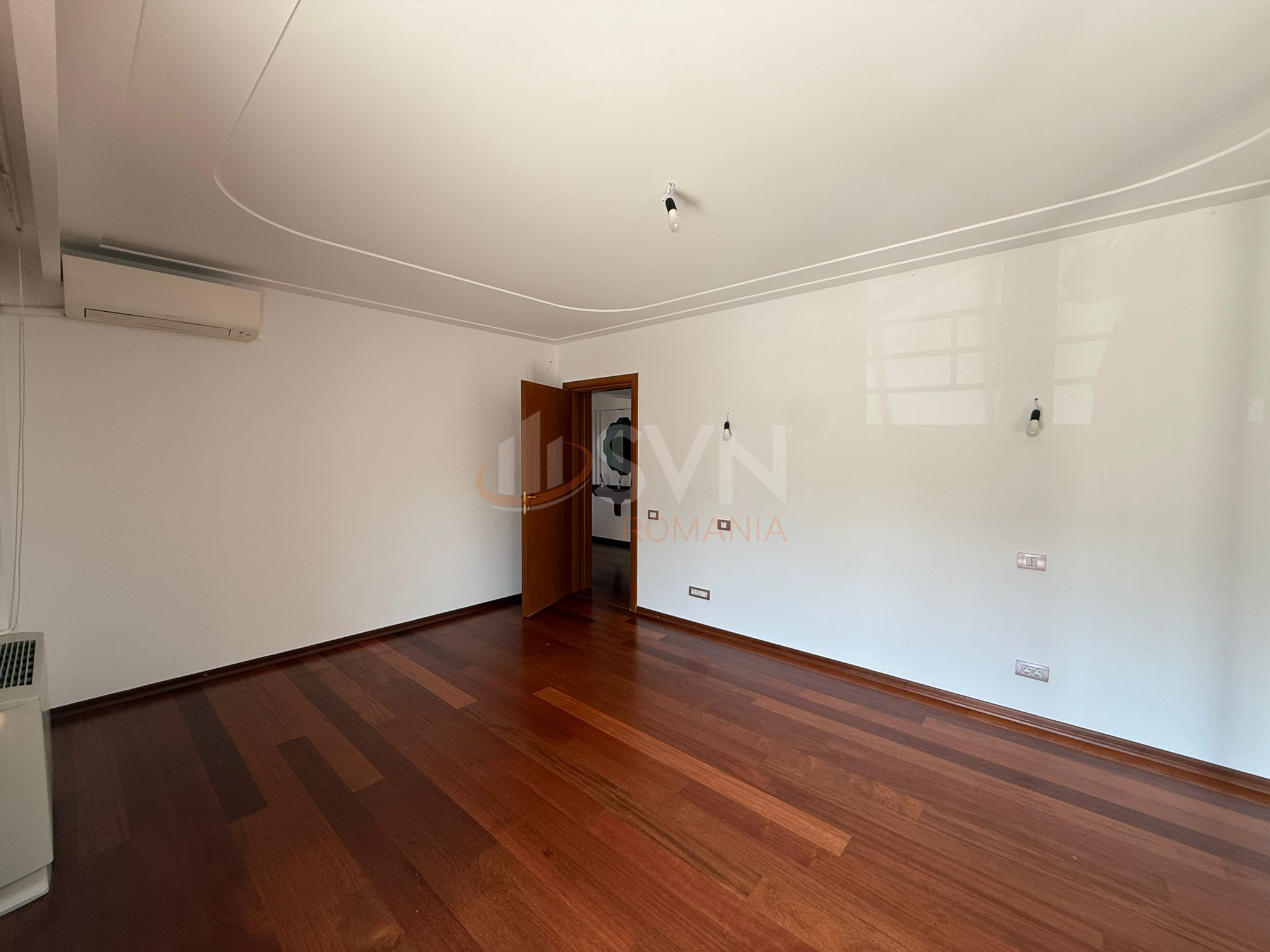 Casa, 6 camere Ilfov/Corbeanca