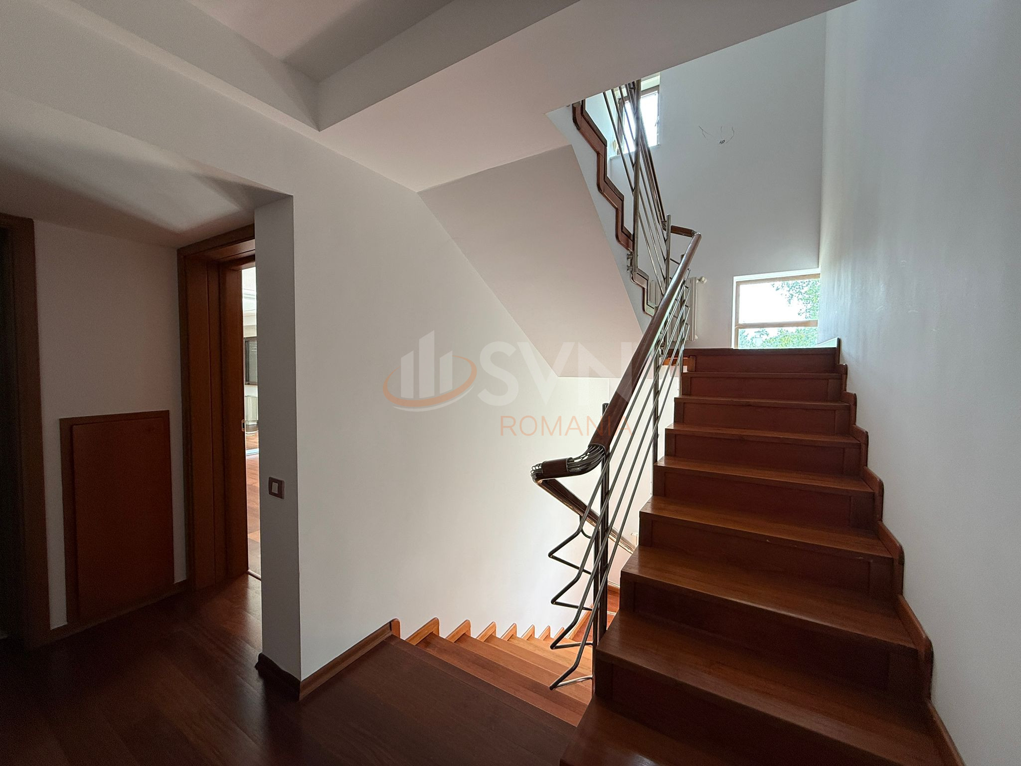 Casa, 6 camere Ilfov/Corbeanca