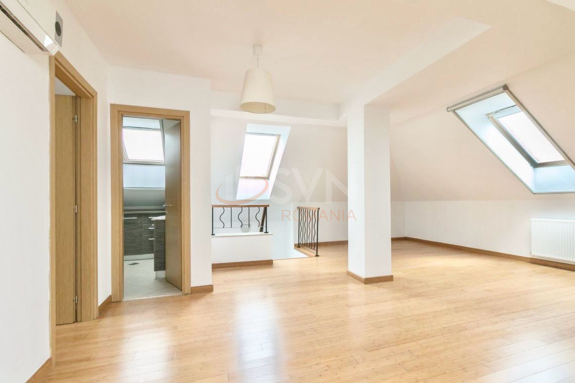 Casa, 6 camere Bucuresti/Iancu Nicolae