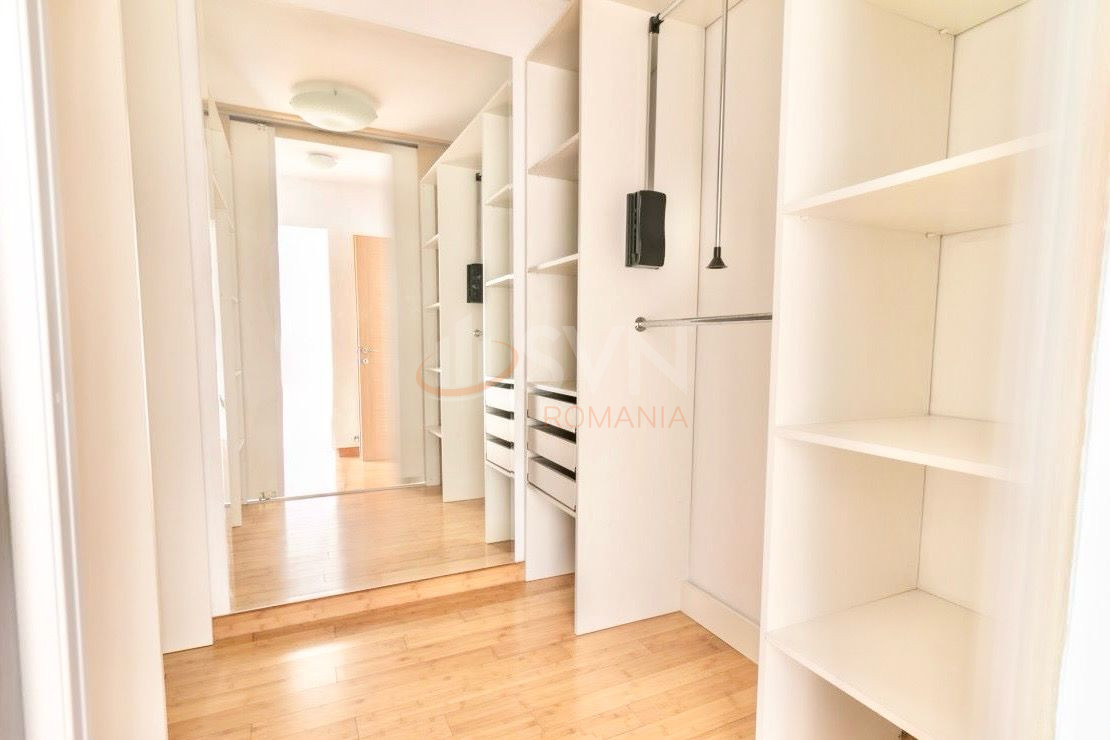Casa, 6 camere Bucuresti/Iancu Nicolae