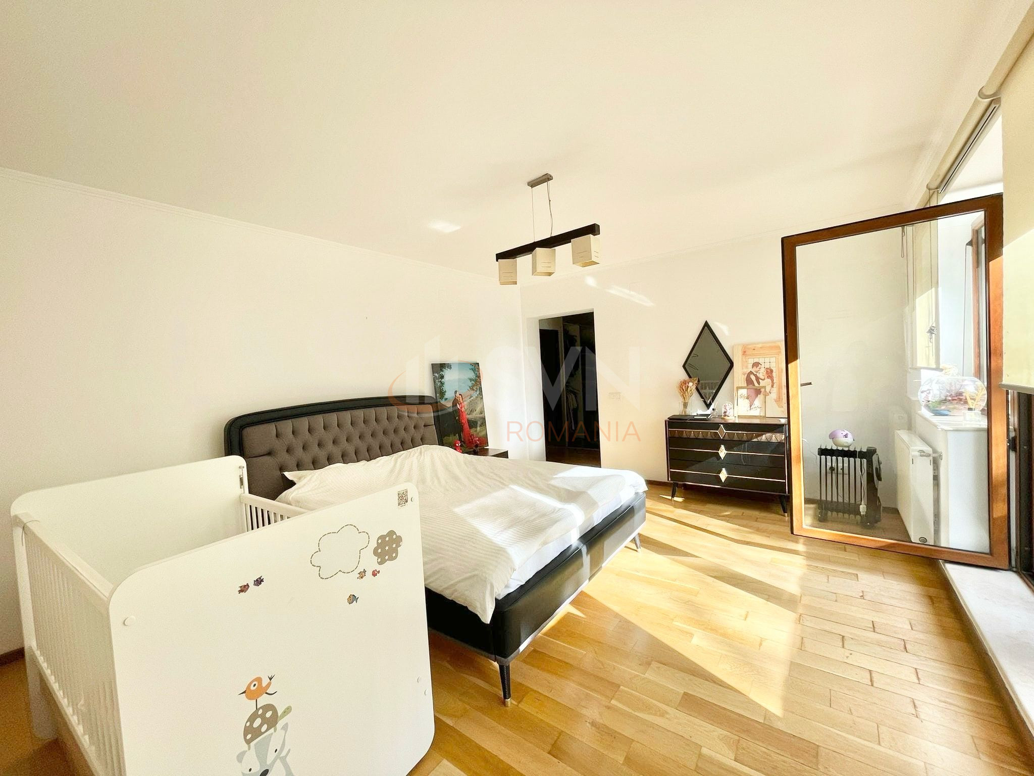 Casa, 6 camere Bucuresti/Iancu Nicolae