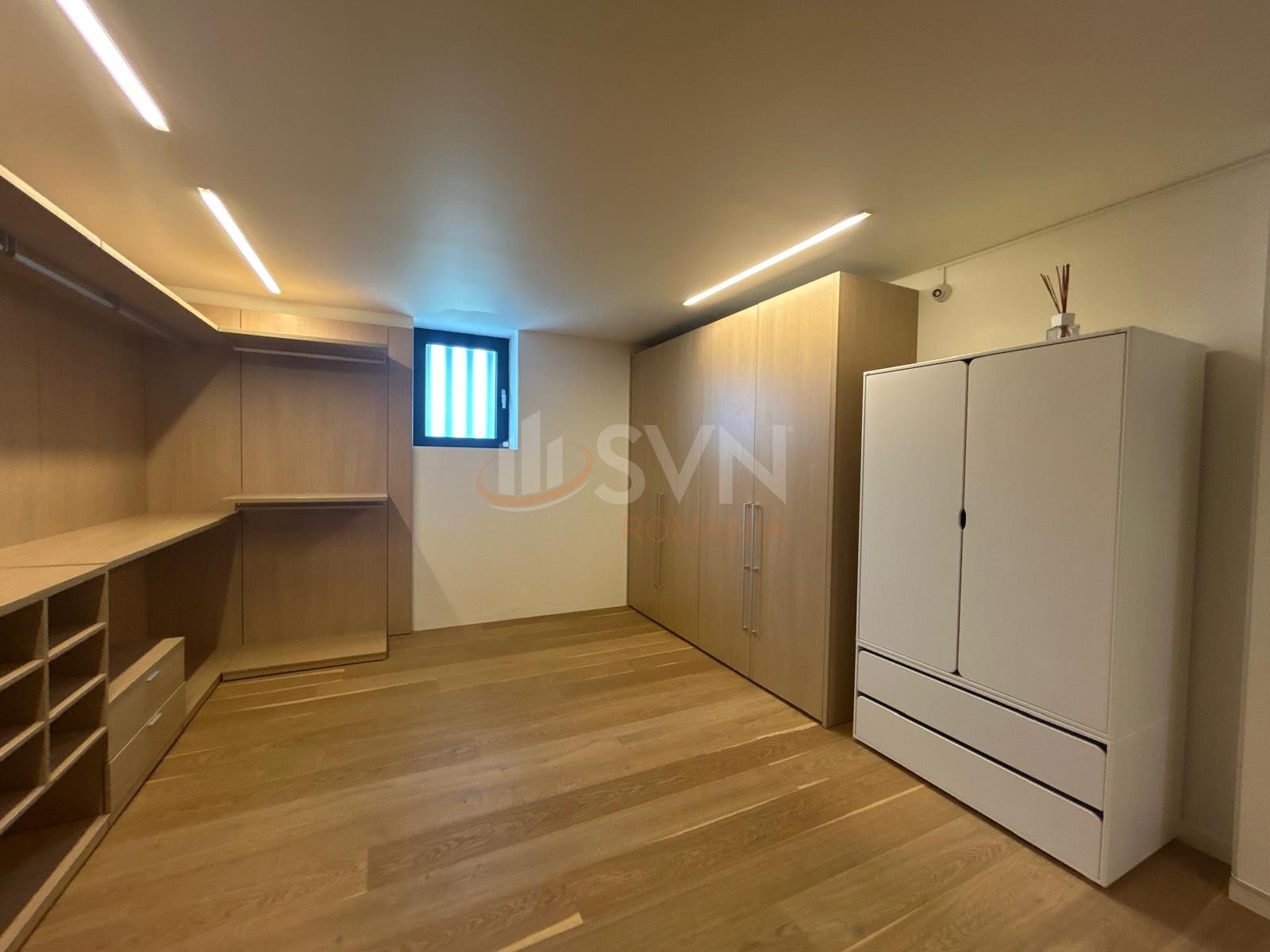 Casa, 6 camere Bucuresti/Iancu Nicolae