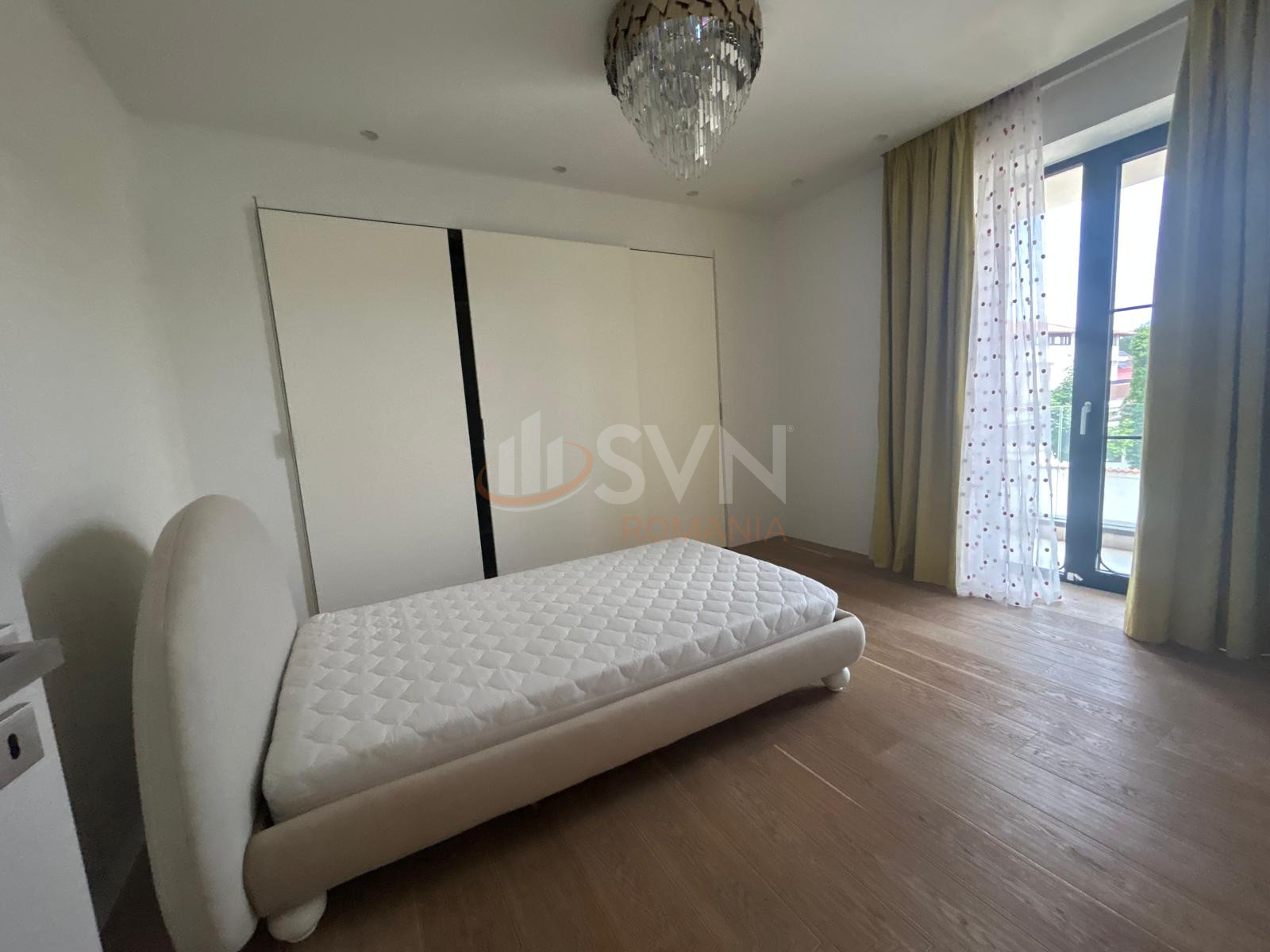 Casa, 6 camere Bucuresti/Iancu Nicolae
