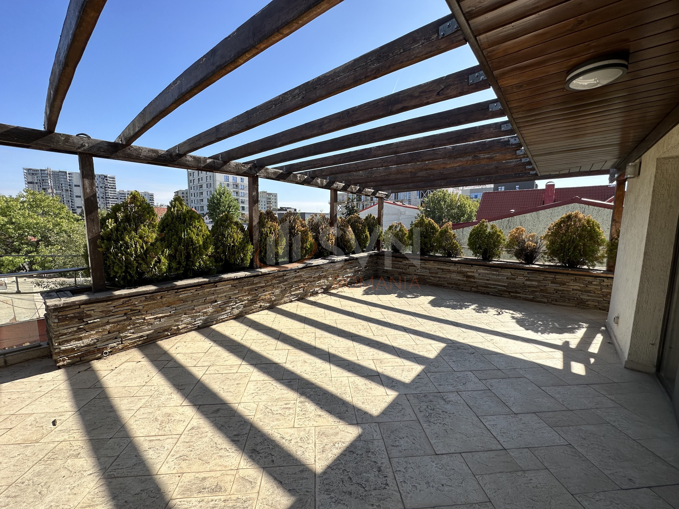 Casa, 6 camere Bucuresti/Aviatiei